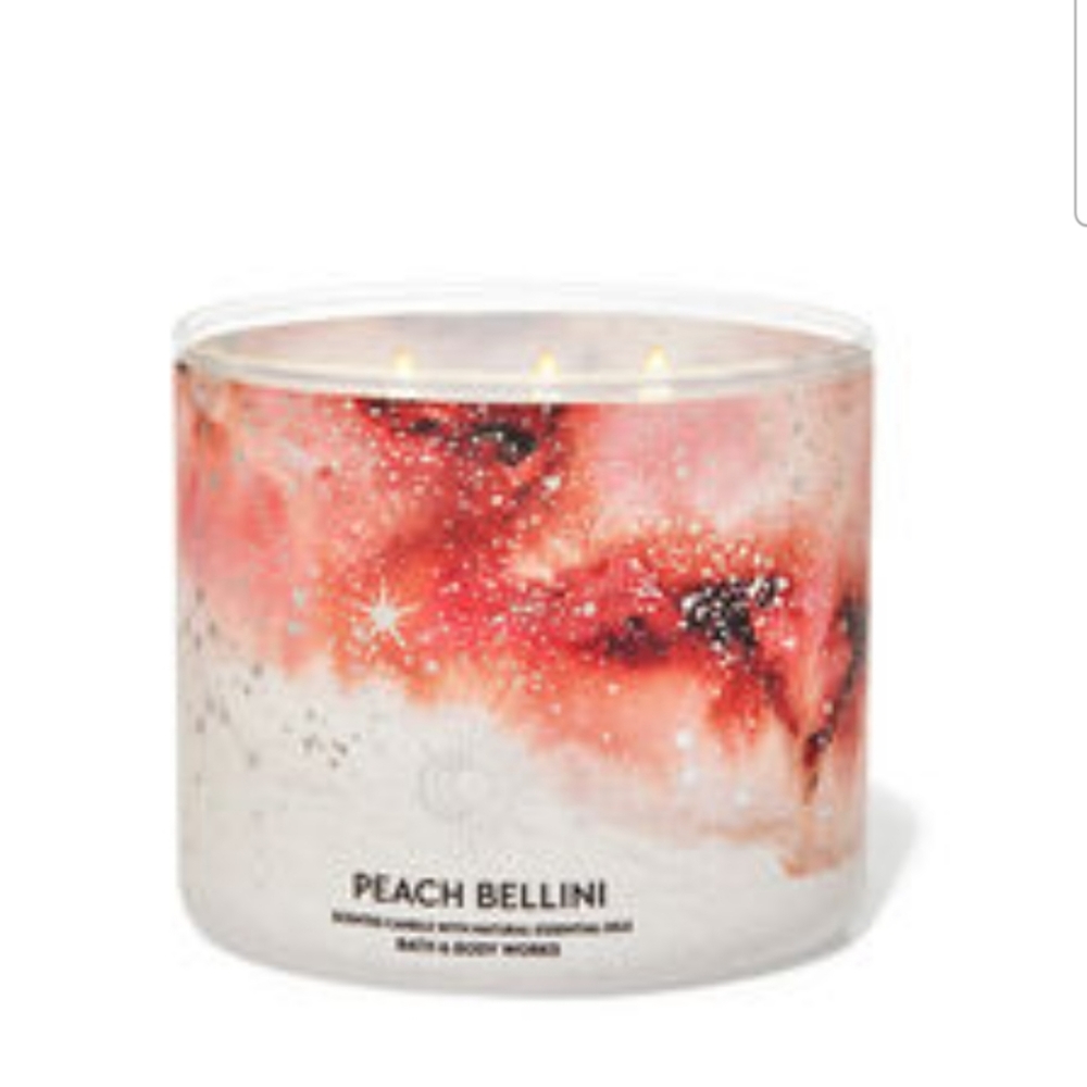 Peach bellini bath and body works candle new in box unopened